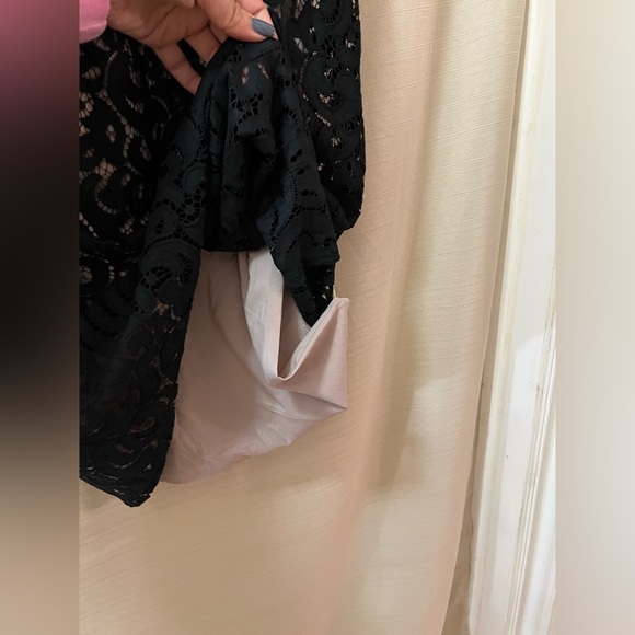 LOFT women’s black lace dress with lining size 0P mini designer tie up back - Picture 4 of 7